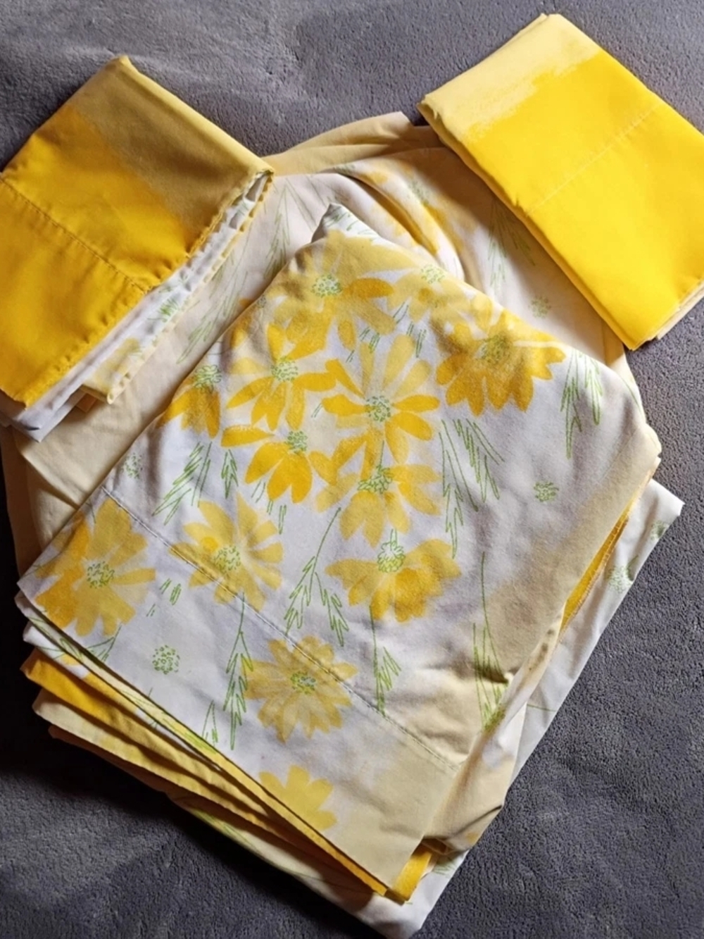 Vintage Vera Neumann 1970's Floral Burlington Full Sized Set